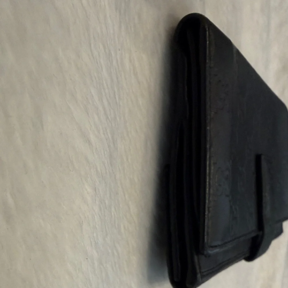 Vintage Gucci Large Wallet - Picture 9 of 11